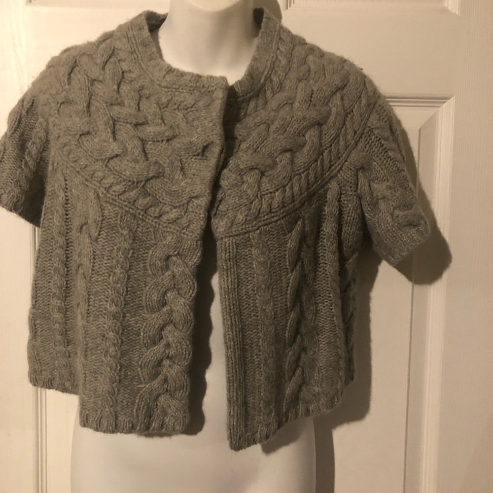 BCBG Max Azria gray shrug sweater sz XS